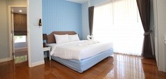 <b>Villas D</b>
